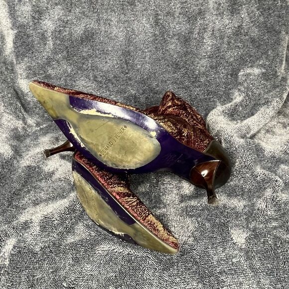 Donald J Pliner Women’s boot size 6 - Picture 6 of 9